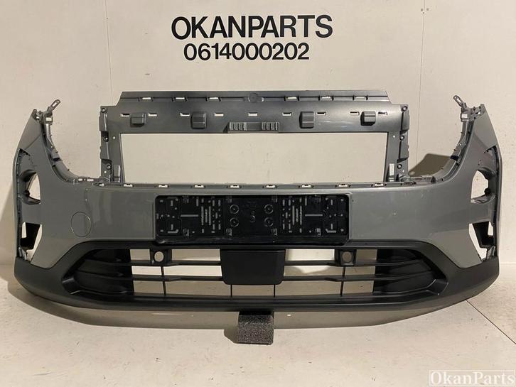Ford Transit Courier III Voorbumper R2X6-17757-A, Auto-onderdelen, Carrosserie, Bumper, Voor, Gebruikt