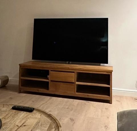 Tv meubel teak B:160 cm H:50cm D:50 cm, Huis en Inrichting, Kasten |Televisiemeubels, Zo goed als nieuw, Minder dan 100 cm, 150 tot 200 cm