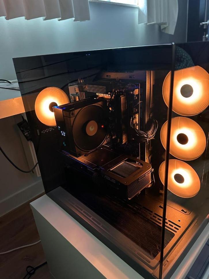 Brand new high end gaming PC RTX 5070 Ti Ryzen 7 7800X3D, Computers en Software, Desktop Pc's, Nieuw, SSD, 32 GB, Gaming, Ophalen