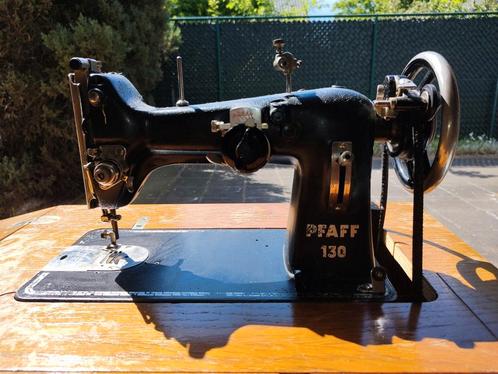 Naaimachine Pfaff 130, Antiek en Kunst, Antiek | Naaimachines, Ophalen