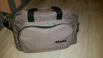 Luiertas beschikbaar voor biedingen