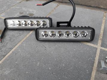 2 spots LED 158 mm x 50 mm, 2 x 80 W, lumière pour voiture,  disponible aux enchères