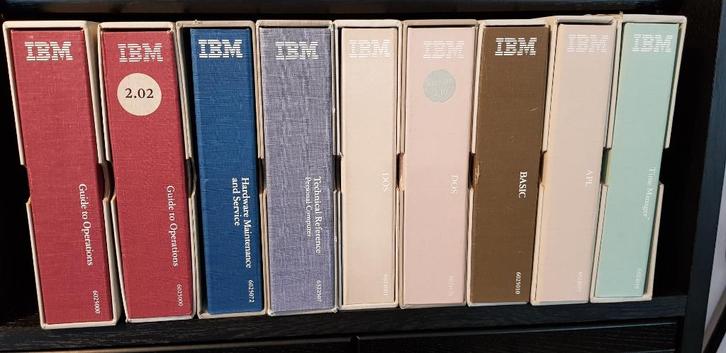 IBM books, Computers en Software, Vintage Computers, Ophalen