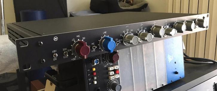AML ez1073 Preamp + Eq mono channel strip (clone NEVE 1073), TV, Hi-fi & Vidéo, Appareils professionnels, Neuf, Enlèvement ou Envoi