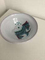 Vide poche/bol en céramique  décor poisson signé MH ?, Enlèvement