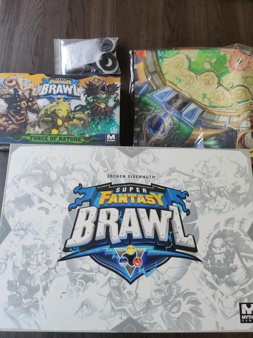 Board Game - Super Fantasy Brawl, Hobby en Vrije tijd, Gezelschapsspellen | Bordspellen, Zo goed als nieuw, Een of twee spelers