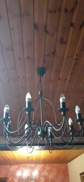 LUSTRES TOUJOURS DISPONIBLE 23 AVRIL 2025 beschikbaar voor biedingen