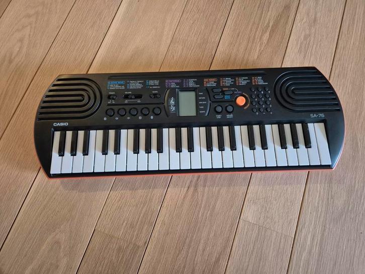 Clavier pour enfants adapté aux débutants - Casio SA-76, Muziek en Instrumenten, Keyboards, Zo goed als nieuw, Ophalen