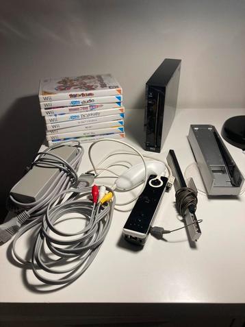 Console Wii RVL-001 avec manette, nunchuck et jeux