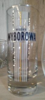 3 verres : Wyborowa-Pernod-Liefmans, Enlèvement, Comme neuf, Verres et Verres à shot