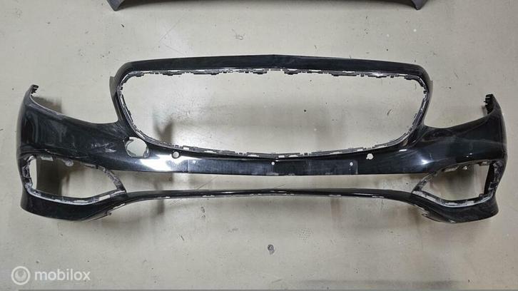 Voorbumper origineel E-klasse W213 ('16-'22) A2138850238, Auto-onderdelen, Carrosserie, Bumper, Mercedes-Benz, Voor, Gebruikt