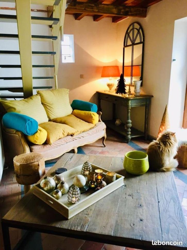 Canapé MArie-Antoinette Maisons du Monde, Huis en Inrichting, Zetels | Zetels, Gebruikt, Rechte bank, Tweepersoons, 150 tot 200 cm