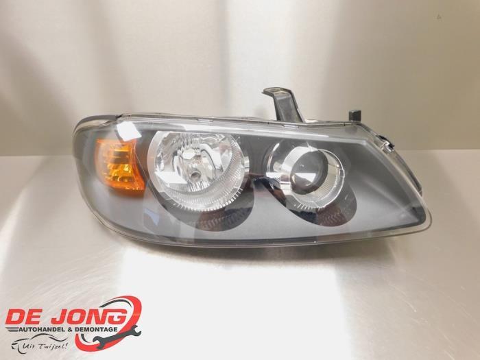 Koplamp rechts van een Nissan Almera, Auto-onderdelen, Verlichting, Nissan, Gebruikt, 3 maanden garantie, Ophalen of Verzenden