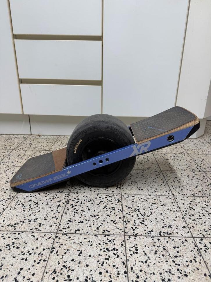 Onewheel+ XR, Sport en Fitness, Skateboarden, Gebruikt, Ophalen