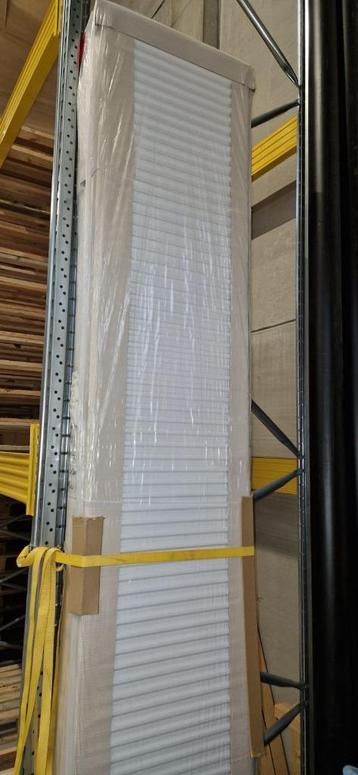 radiator 300 cm breed met 6168 Watt Nieuw beschikbaar voor biedingen