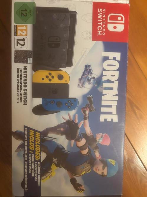 Switch édition limitée neuve wildcat+ le compte wildcat, Games en Spelcomputers, Spelcomputers | Overige, Nieuw, Ophalen