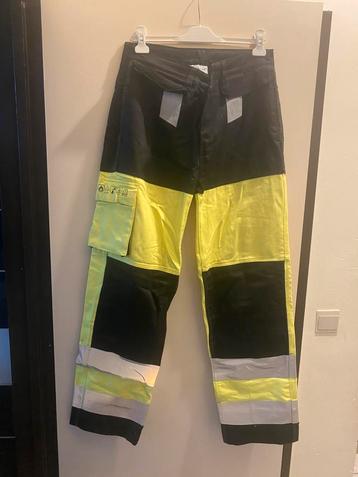 Werkbroek nieuw maat 50 beschikbaar voor biedingen