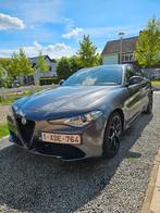 Alfa Romeo Gulia avec pack sport, Autos, Alfa Romeo, Cruise Control, Achat, Particulier