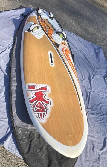 Windsurfen - Starboard 120L, zeilen, masten, draagarmen beschikbaar voor biedingen