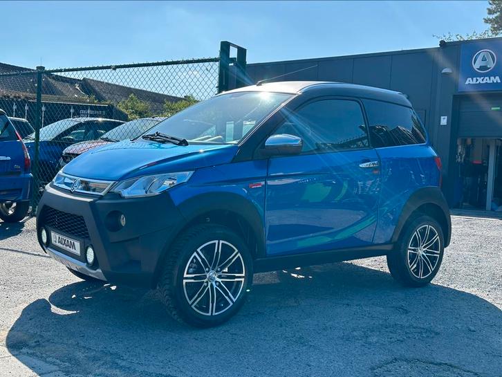 aixam crossover, Auto's, Aixam, Bedrijf, Te koop, Diesel, Automaat, Blauw, Leder, Voorwielaandrijving, Verlengde garantie, Dealer onderhouden