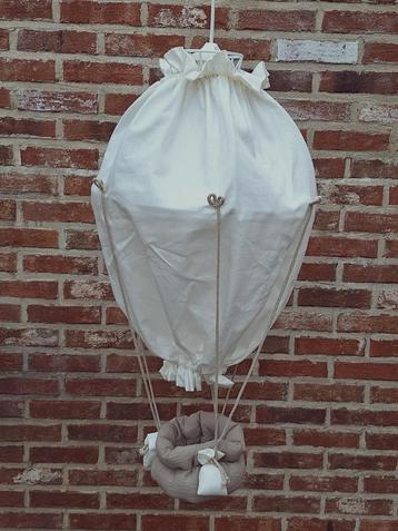 Luchtballon hanglamp voor kinderkamer beschikbaar voor biedingen