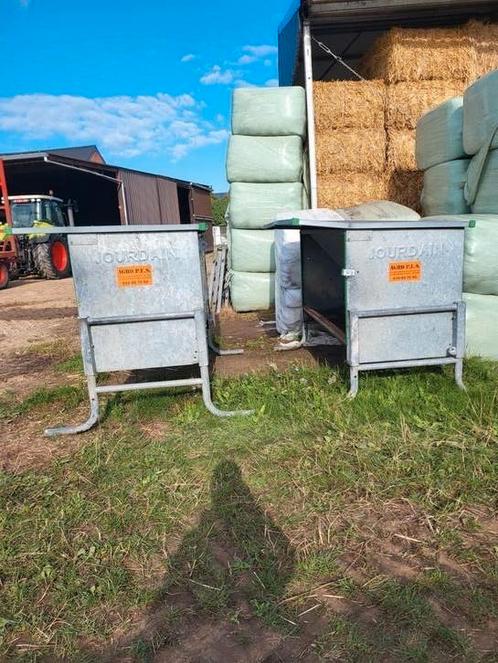 Voederbak , eetbak , bijvoederbak, Zakelijke goederen, Landbouw | Veevoer, Ophalen