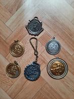 Lots  medailles vend le tout pas a la piece..., Enlèvement