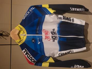 Vermarc zomervest beschikbaar voor biedingen