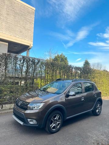 Dacia Sandero Stepway 0.9 benzine AUTOMAAT 71.000KM GARANTIE beschikbaar voor biedingen