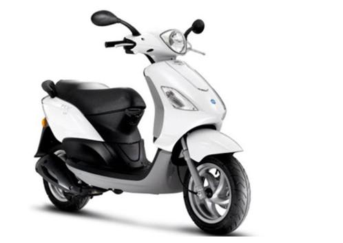 Piaggio Fly , B Klasse, Fietsen en Brommers, Scooters | Piaggio, Gebruikt, Fly, Klasse B (45 km/u), Benzine, Ophalen