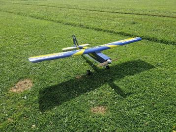 Vends trainer 90 pilot rc en bon état et complet  beschikbaar voor biedingen