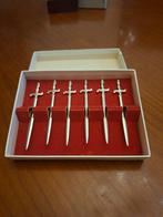 Vintage eet prikkers, Ophalen