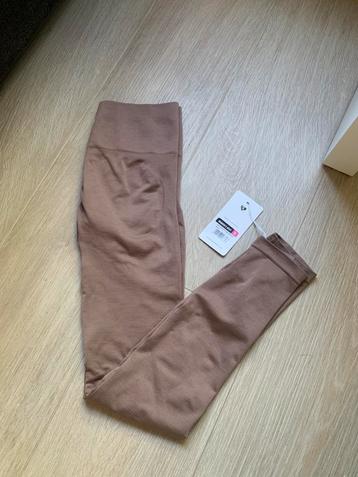 Women's best define 2.0 seamless scrunch leggings xs mocha beschikbaar voor biedingen