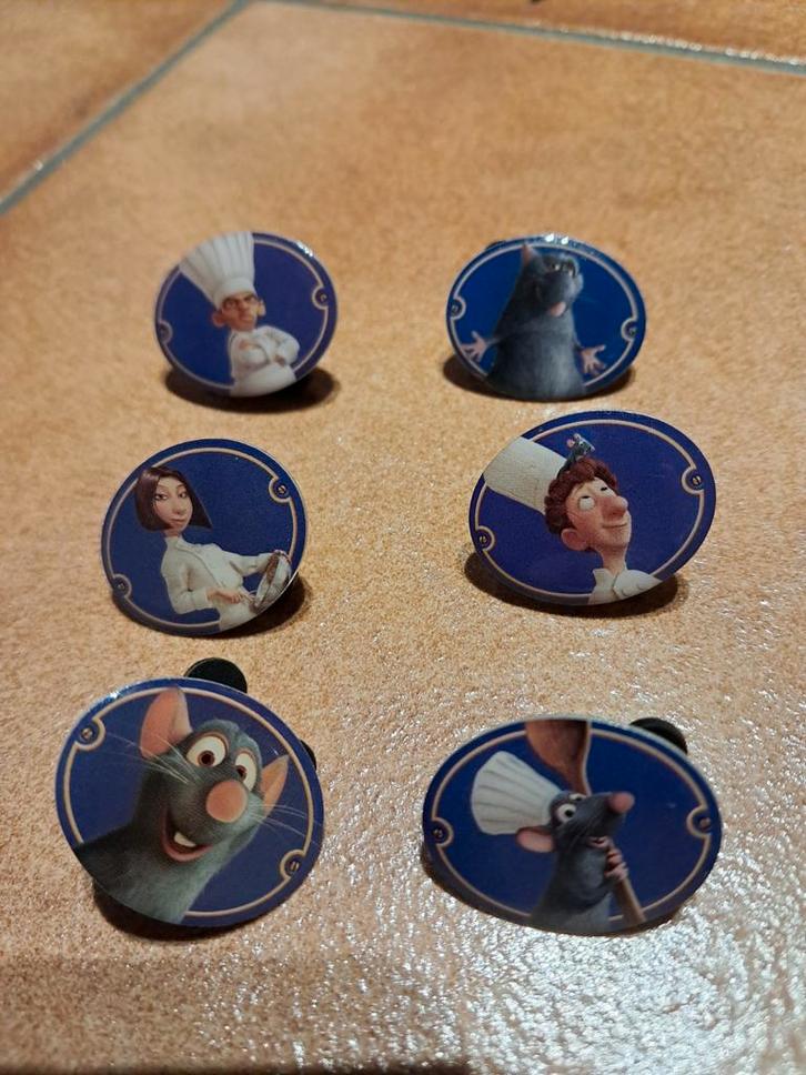 Disney Pixar Ratatouille speldjes, set van 6, Verzamelen, Speldjes, Pins en Buttons, Zo goed als nieuw, Speldje of Pin, Overige onderwerpen