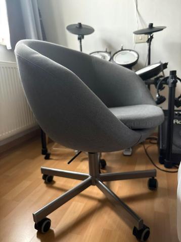 Bureaustoel IKEA, Huis en Inrichting, Bureaustoelen, Ophalen, Zo goed als nieuw, Grijs, Bureaustoel