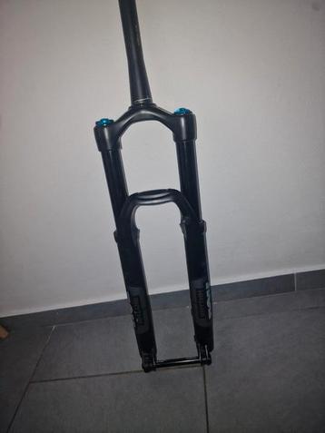 Fourche fox 36 beschikbaar voor biedingen