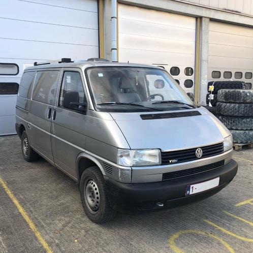 Volkswagen T4 2.5 TDi aménagé, Auto's, Volkswagen, Particulier, Transporter, Radio, Trekhaak, Diesel, Euro 2, Overige carrosserie