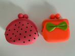 soft plastiek kinder portemonnee * 2 stuks, Handtassen en Accessoires, Portemonnees, Ophalen of Verzenden, Zo goed als nieuw