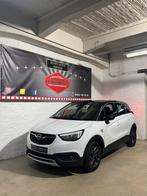 OPEL CROSLAND X 120 YEAR 1.2 essence 81 kw, Stof, Euro 6, 1199 cc, Wit