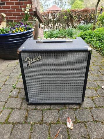 Fender Rumble 40 basversterker, Musique & Instruments, Enlèvement