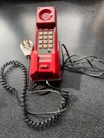 Vintage wand tel rood, Telecommunicatie, Vaste telefoons | Niet Draadloos, Zo goed als nieuw, Ophalen