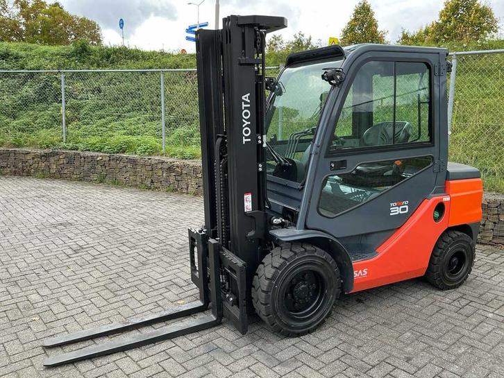 2023 Toyota 52-8FDF30 Vorkheftruck, Zakelijke goederen, Machines en Bouw | Heftrucks en Intern transport, Heftruck, Overige aandrijving