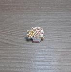 PIN - LA FRITE C'EST LA FÊTE - FRIETEN - FRIETJES, Verzenden, Gebruikt, Overige onderwerpen, Speldje of Pin