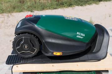 Robomow RC304 (robot grasmaaier) beschikbaar voor biedingen