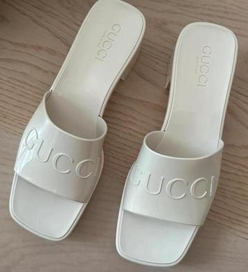 GUCCI PLATFORM LOGO MUILTJES, 41,(NEW €645) ORIGINEEL💖💖💖 beschikbaar voor biedingen