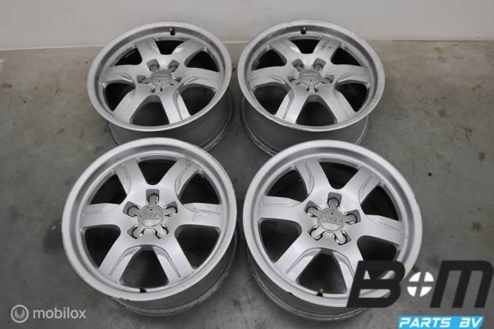 Set 17 inch originele velgen Audi A5 8T 8T0601025B, Auto-onderdelen, Banden en Velgen, Velg(en), Gebruikt