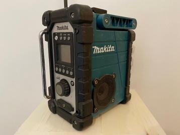 Werfradio Makita BMR102 - bouwradio beschikbaar voor biedingen
