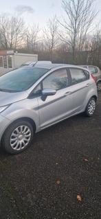 FORD FIESTA 2016 ESSENCE 1AN GARANTIE, Auto's, Euro 6, Parkeersensor, Bedrijf, 5 deurs