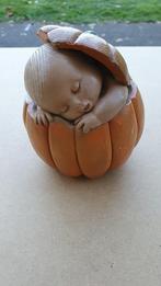 Sculptuur gesigneerd door Yourin Artiom en gemerkt Perkeo, Ophalen