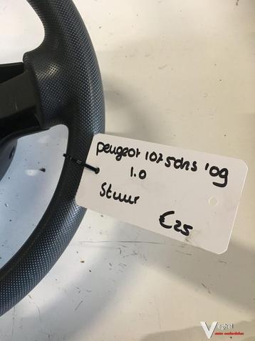 Peugeot 107 2009 Stuur beschikbaar voor biedingen